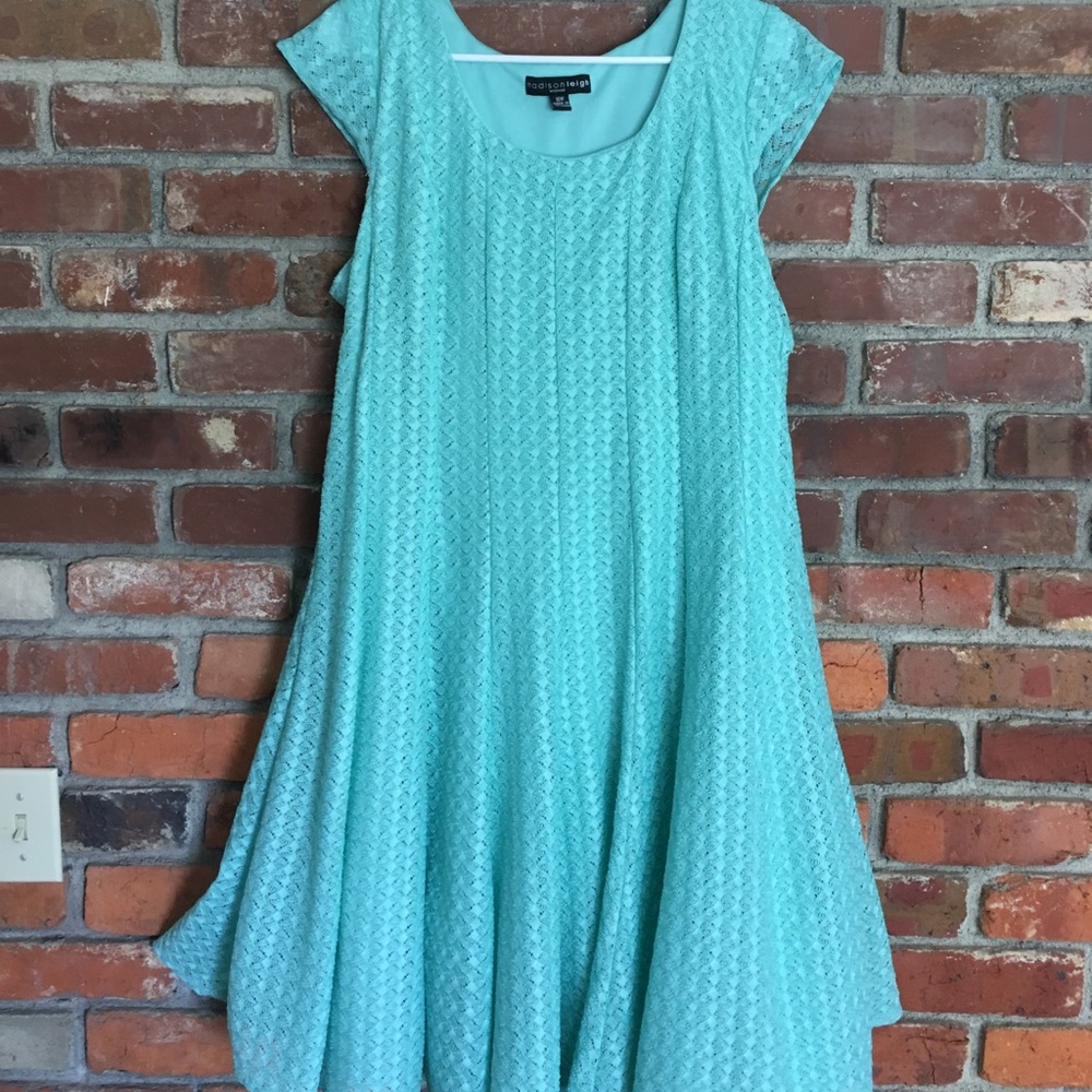 Size 16W Mint Dress